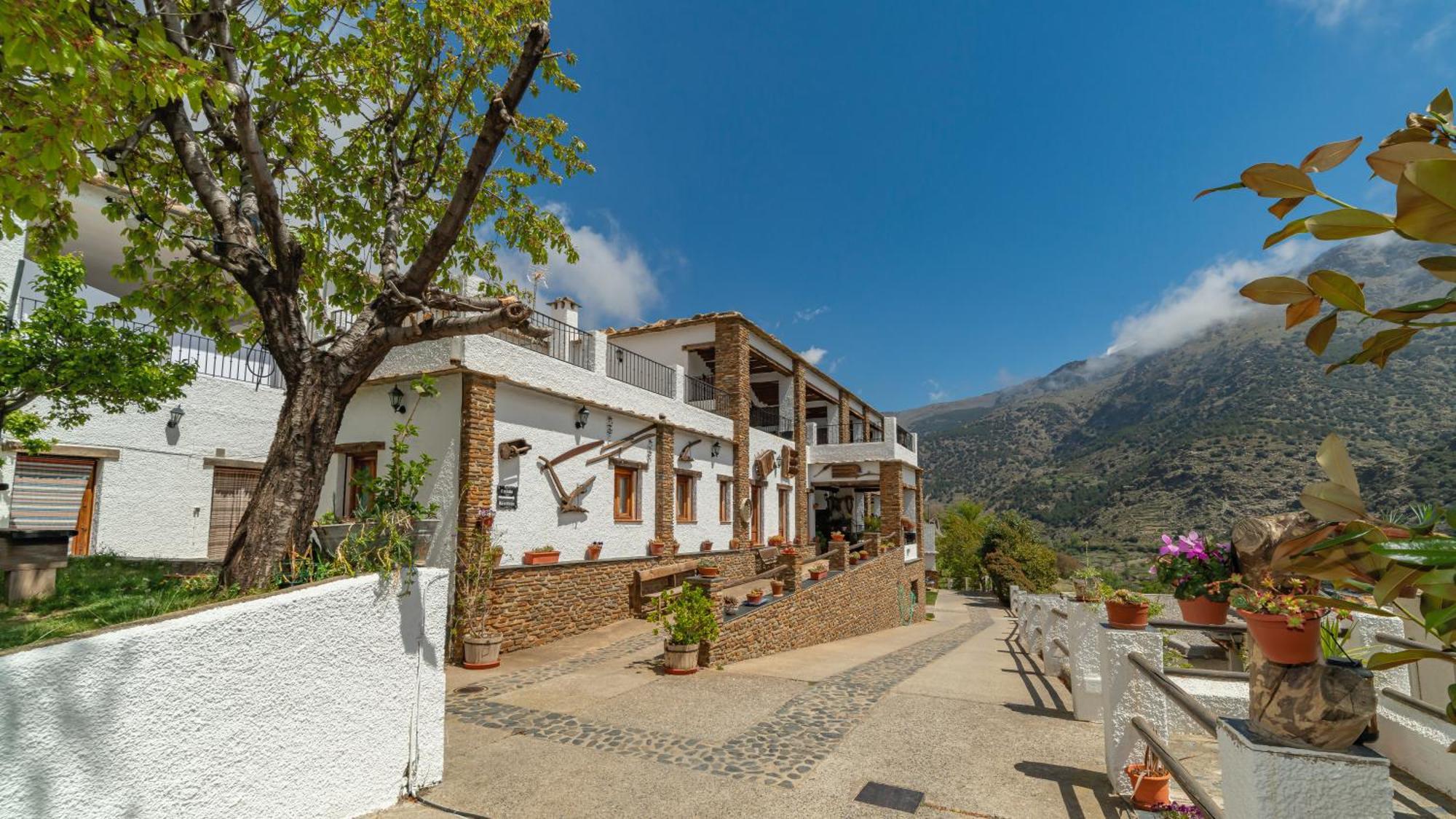 Hotel La Fragua II Trevelez Exterior photo